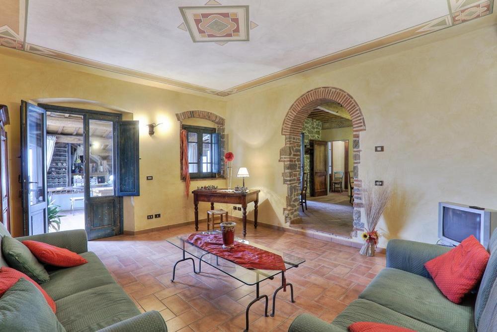 Casa Vacanze La Porta Vinci Eksteriør billede